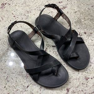 OluKai Sandal